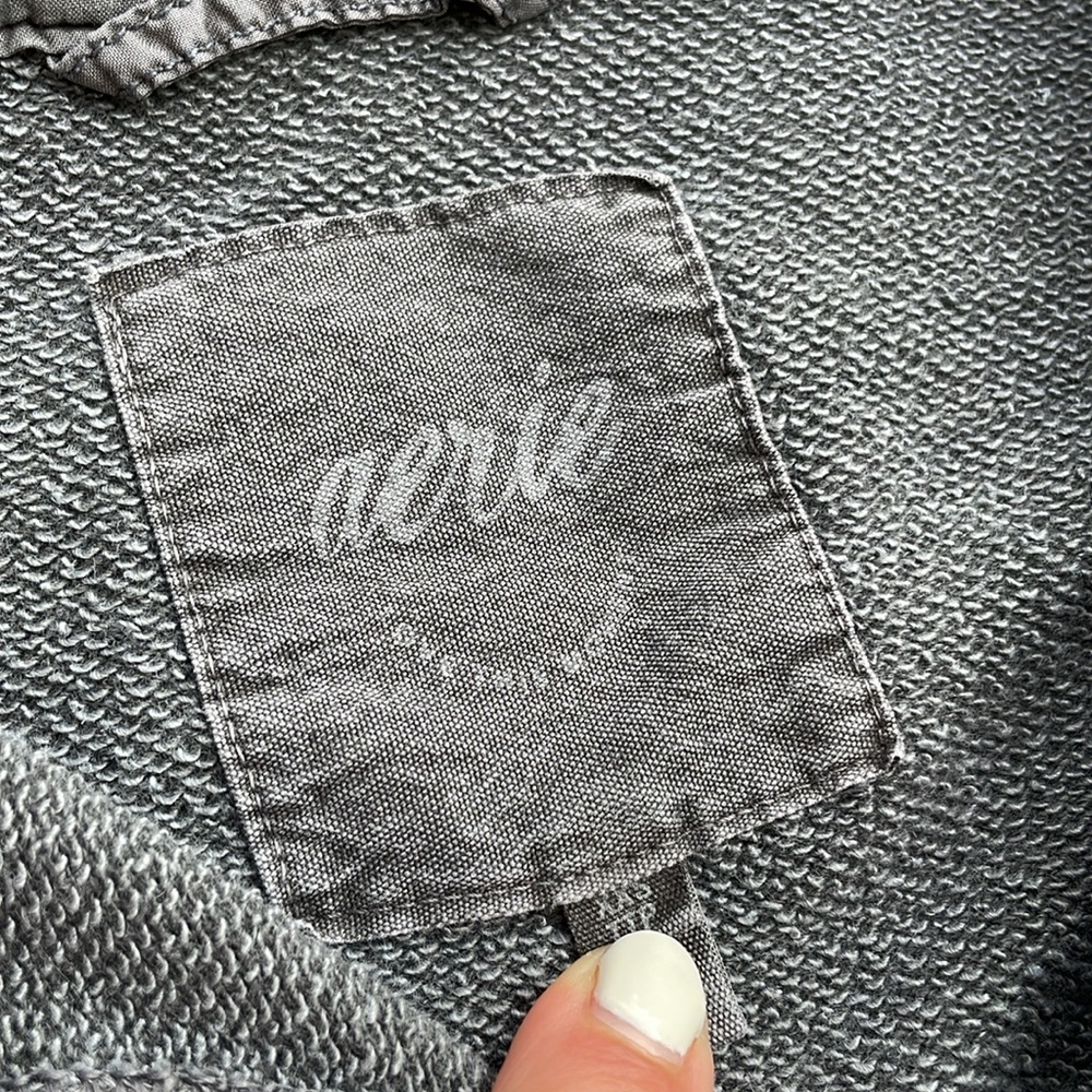 Aerie | Oversized Gray Button Down 2 Pocket Trucker Shirt - Picture 7 of 7